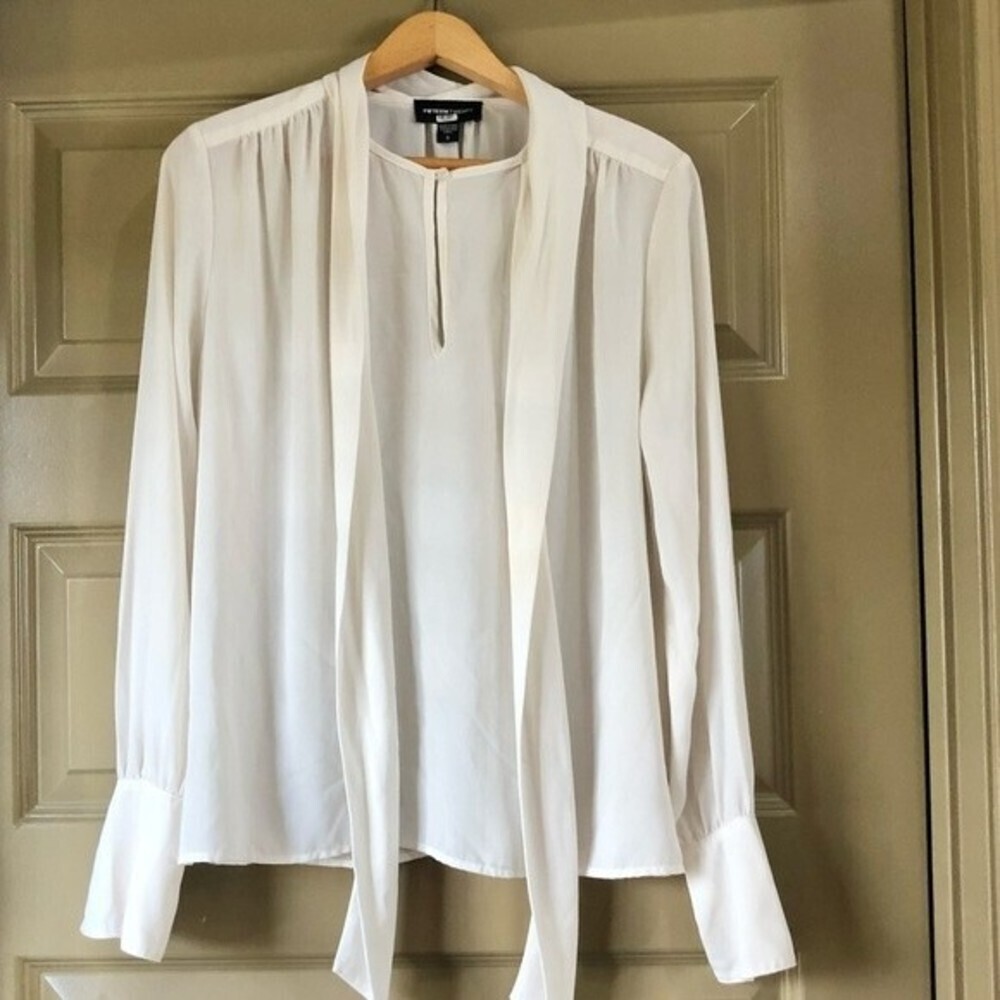 Fifteen Twenty White Long Sleeve Blouse Top Size Small